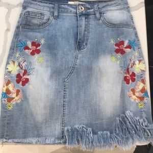 Denim skirt